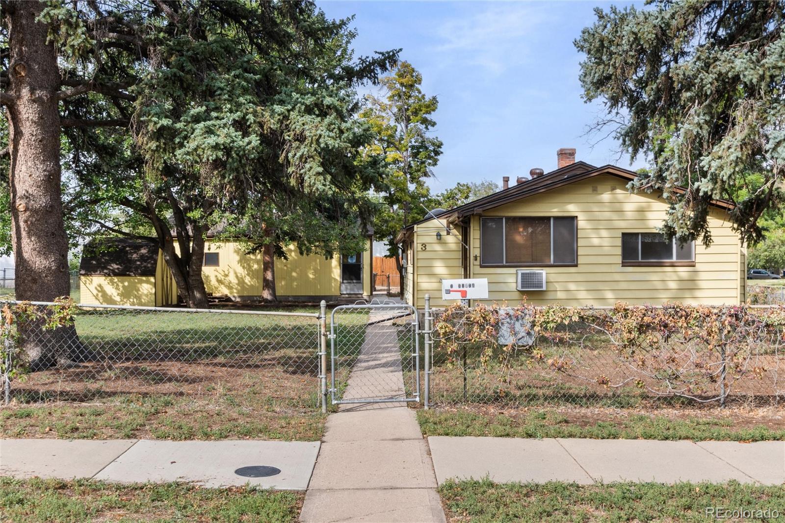 3 S Irving Street — photo
