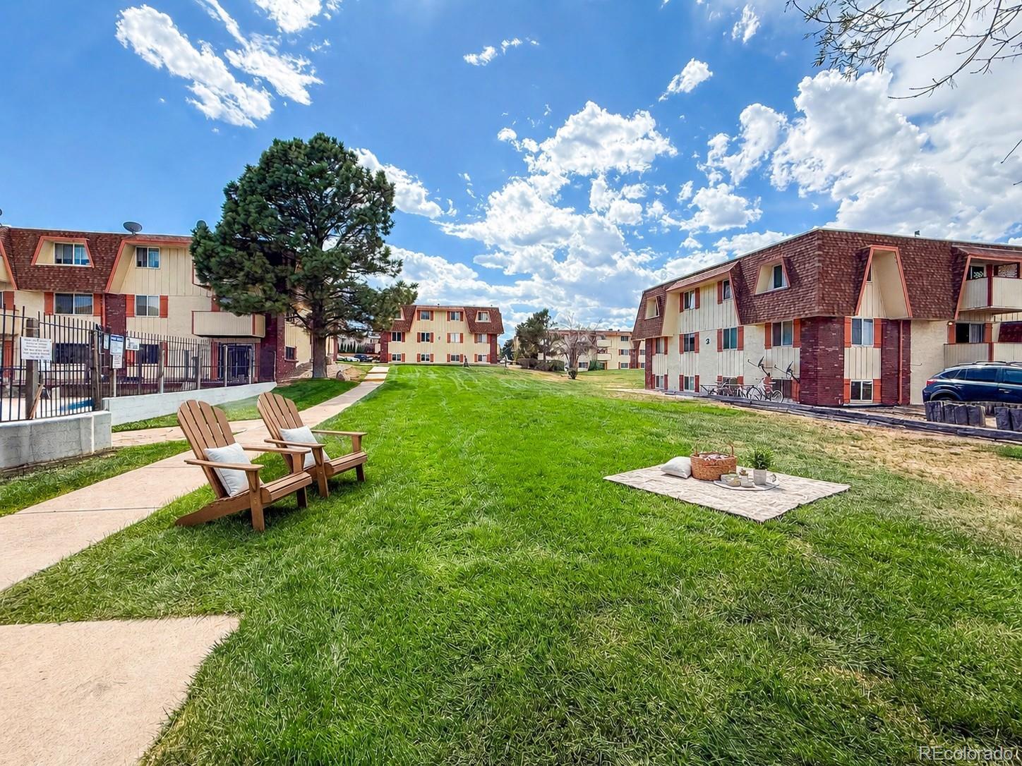 10211 Ura Lane 4-107 — photo