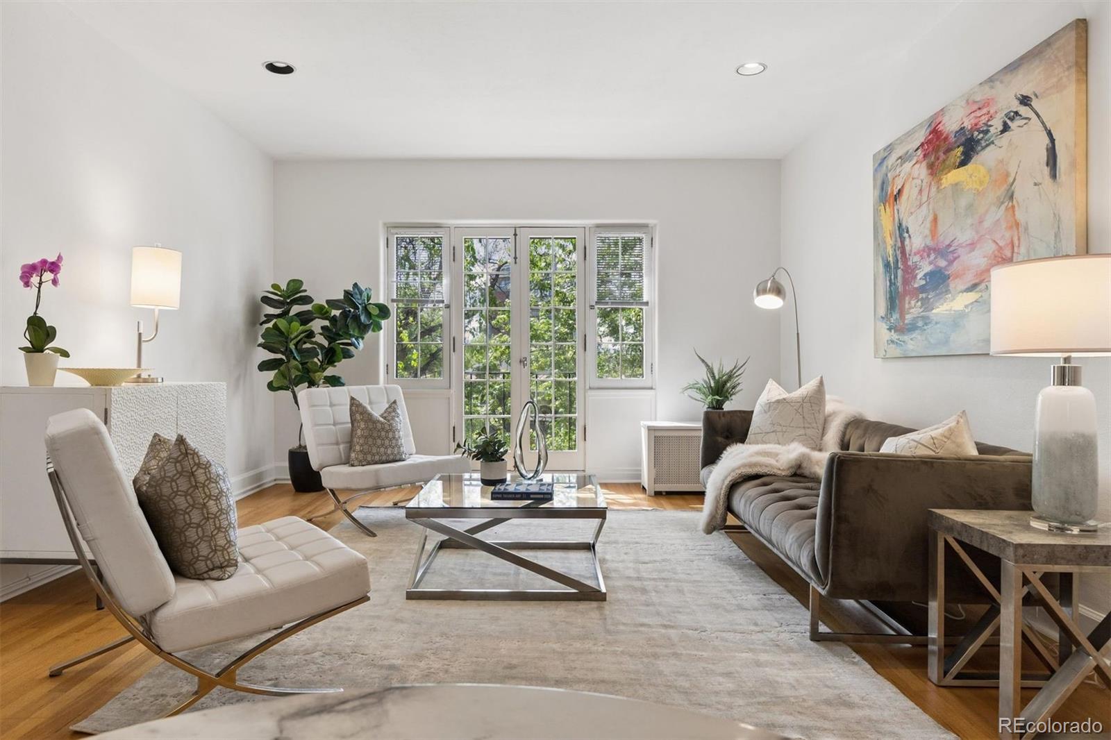 1515 E 9th Avenue Unit 302 — photo