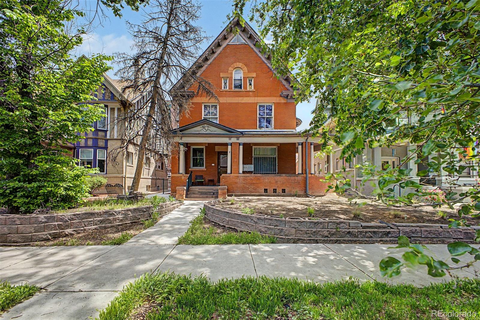 1136 Logan Street Unit 8 — photo