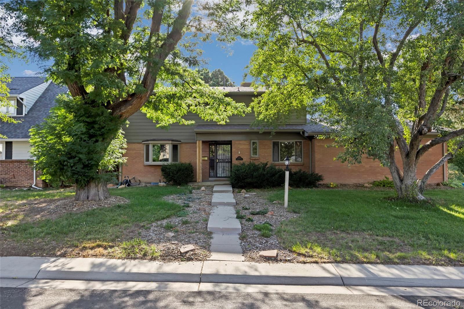2541 S Kearney Street — photo