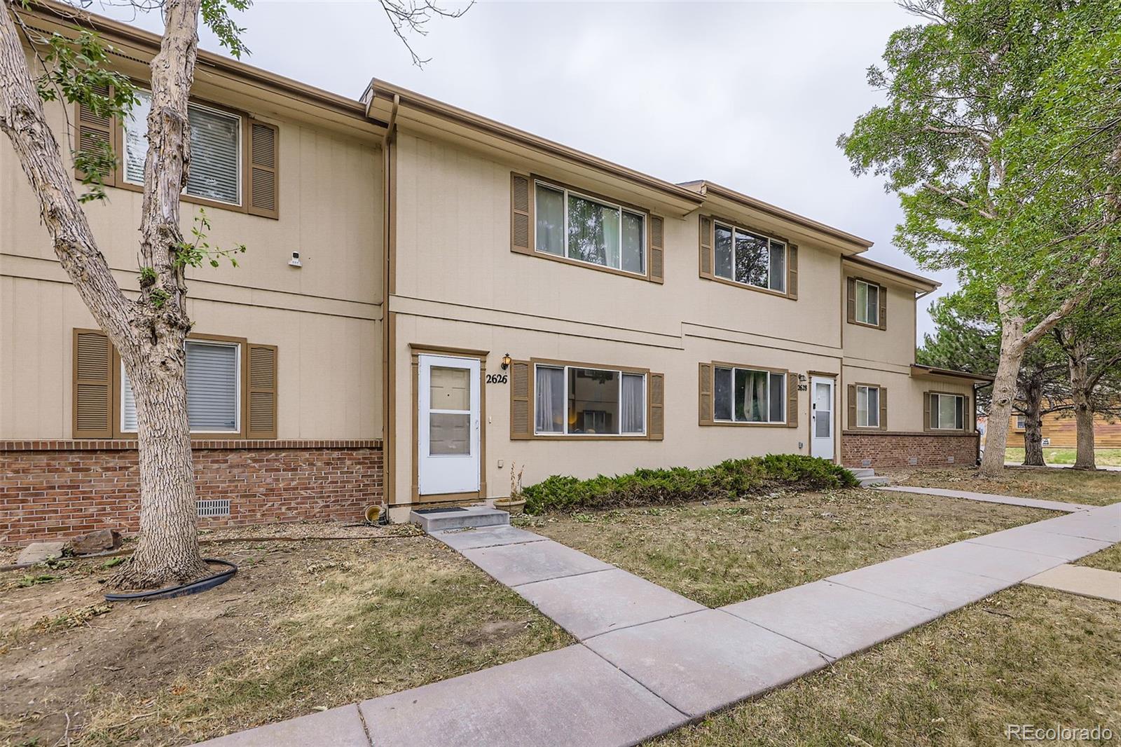 2626 Devonshire Court — photo