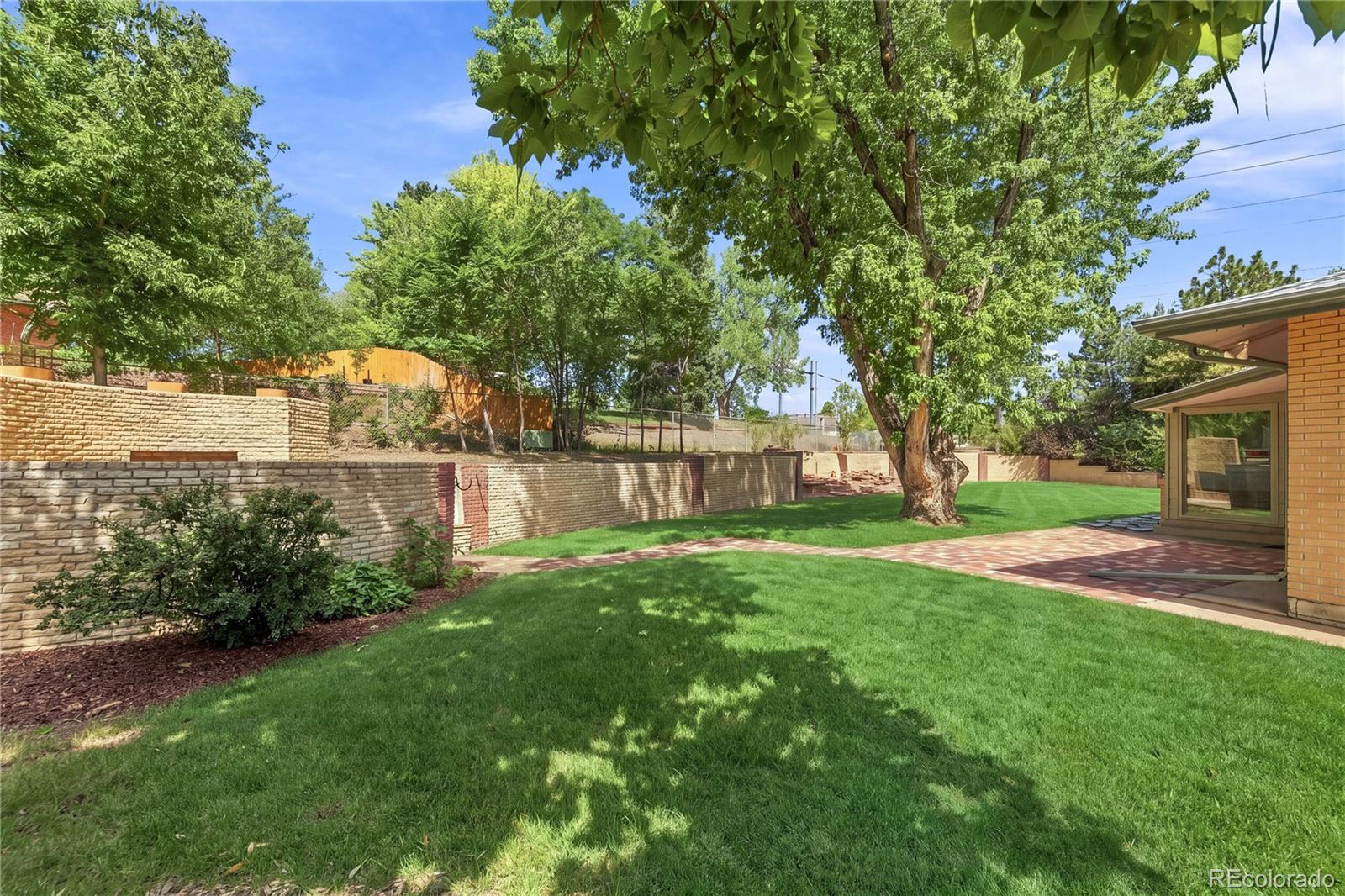 8035 E Jefferson Place — photo