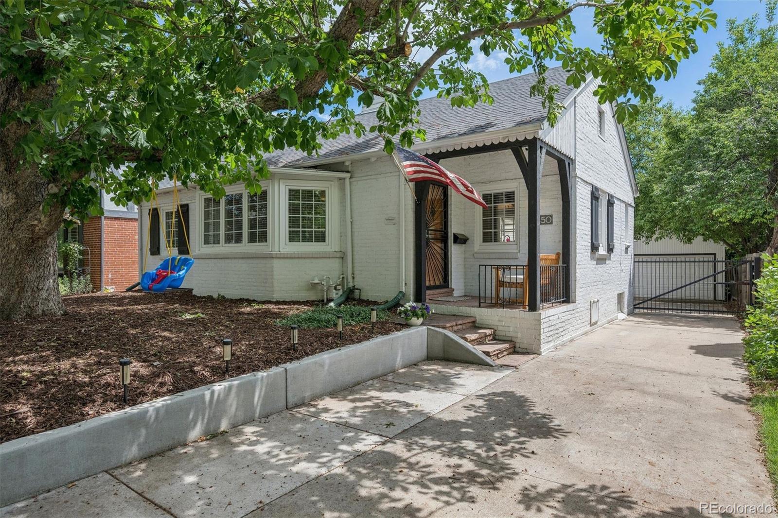 450 Elm Street — photo