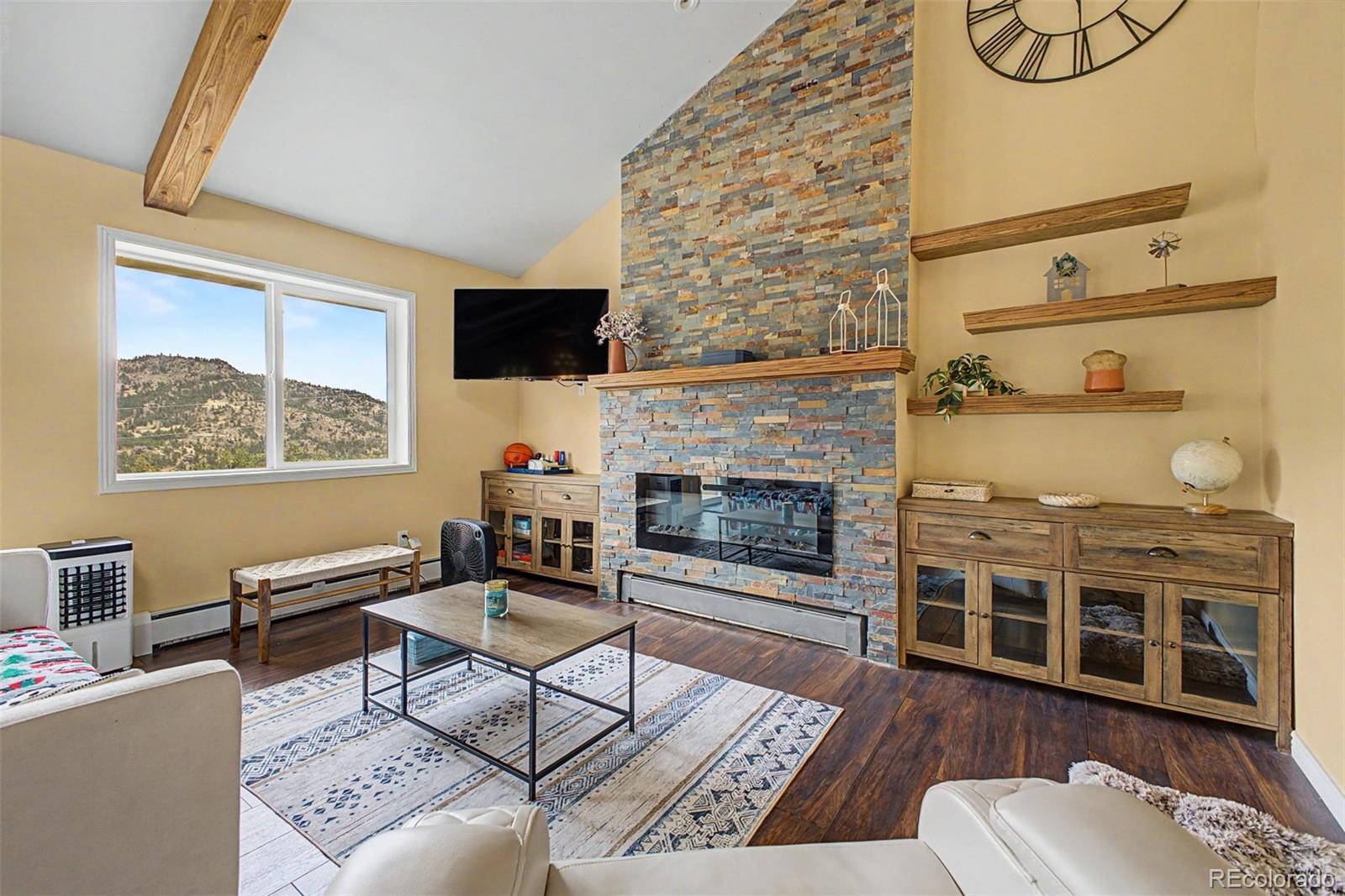 38 Navajo Court — photo