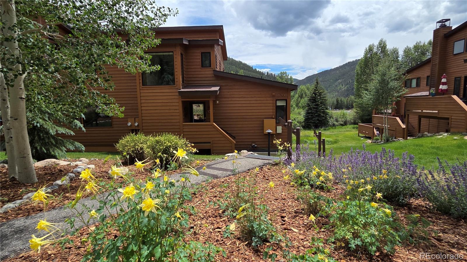 620 Tennis Club Road 1337 — photo