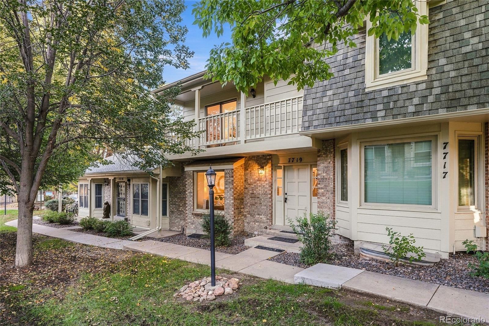 7719 S Cove Circle — photo