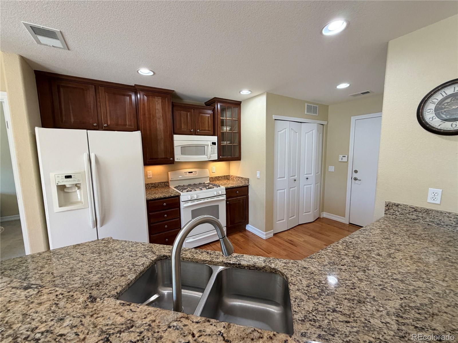 23590 E Jamison Place — photo