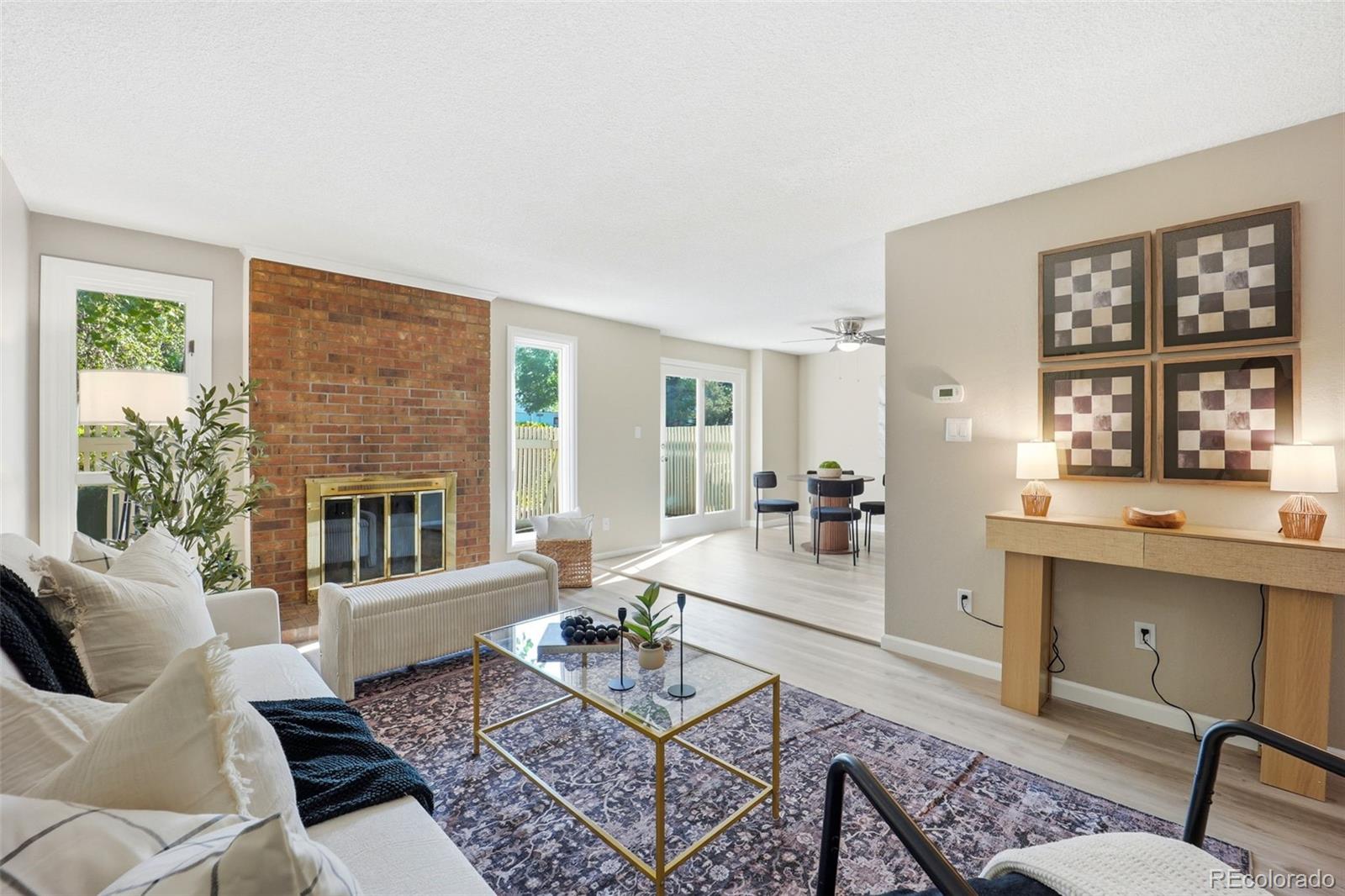 3085 S Macon Circle — photo
