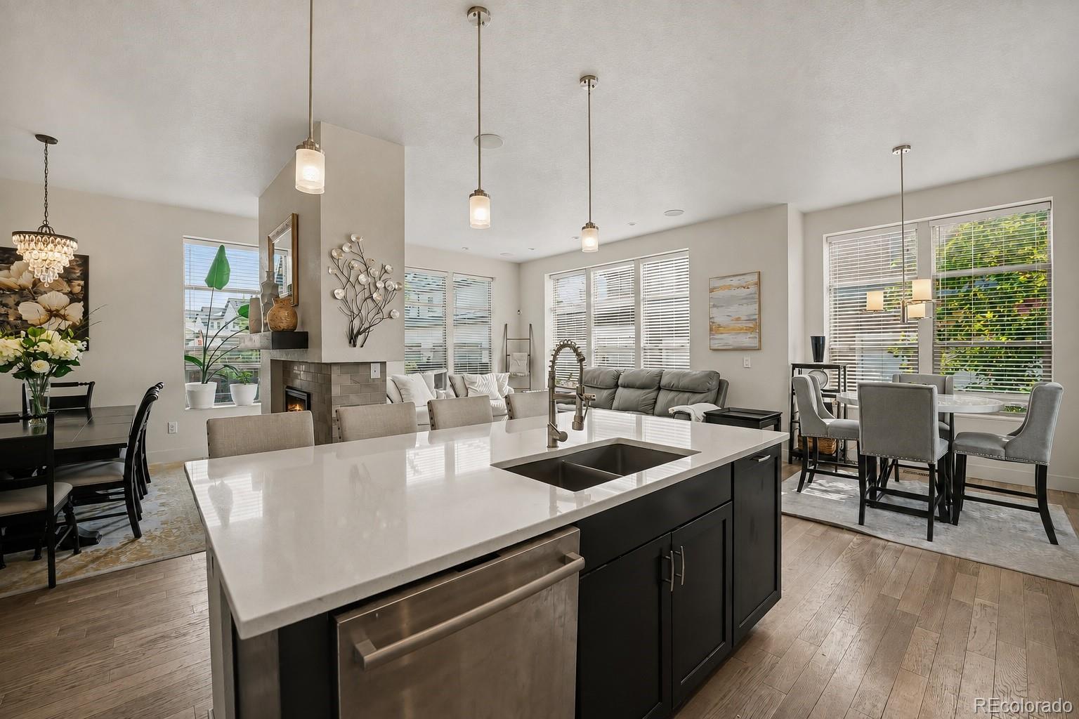 9045 E Prairie Meadow Drive — photo