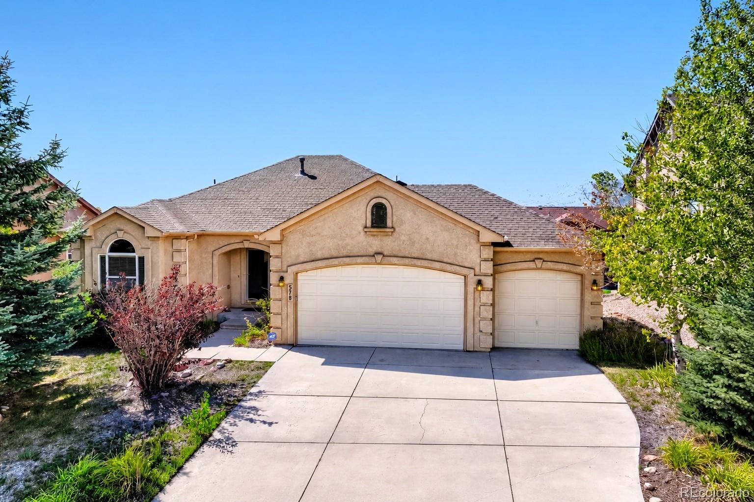 578 Burke Hollow Drive — photo