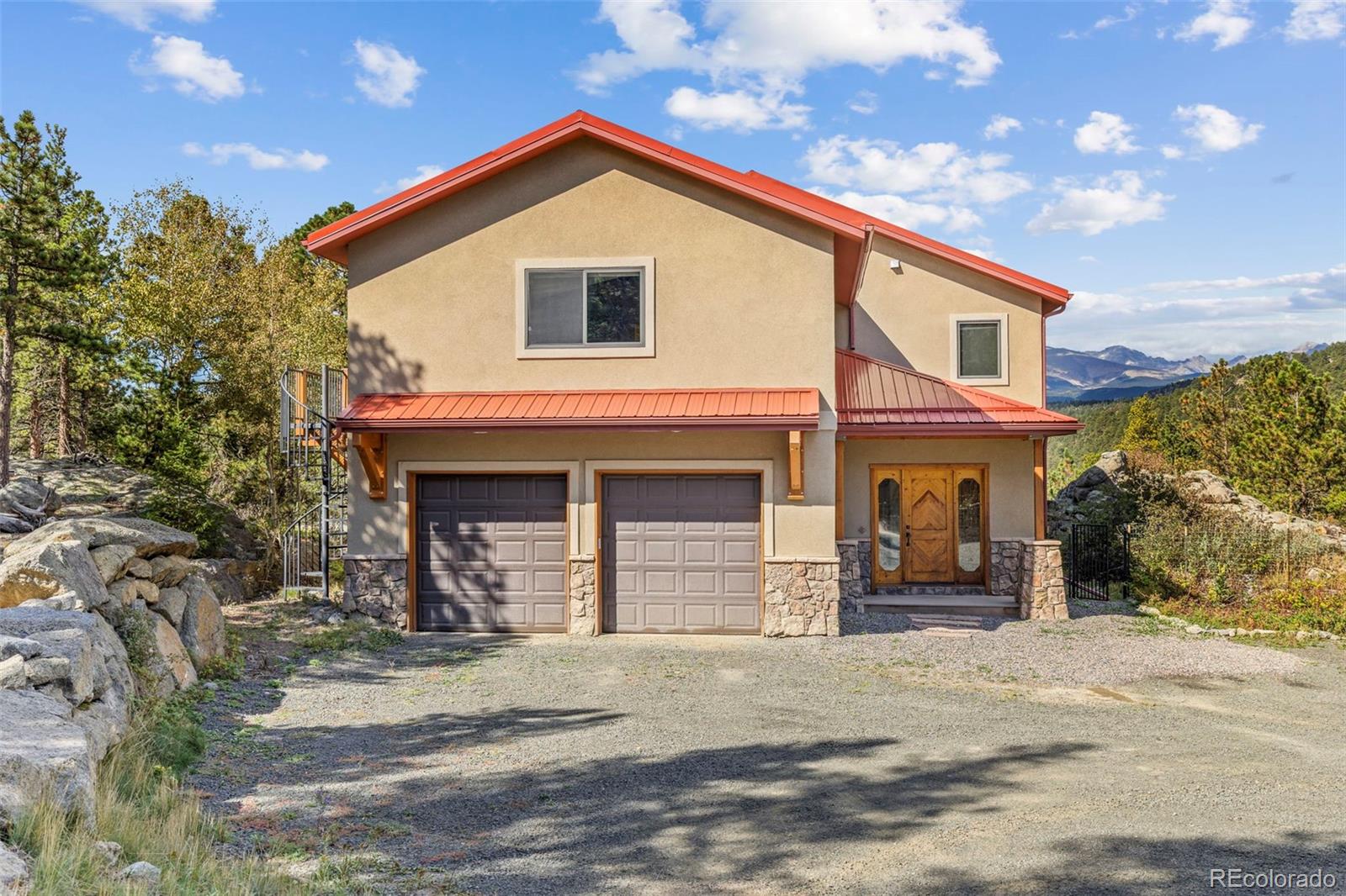 401 Shady Hollow — photo