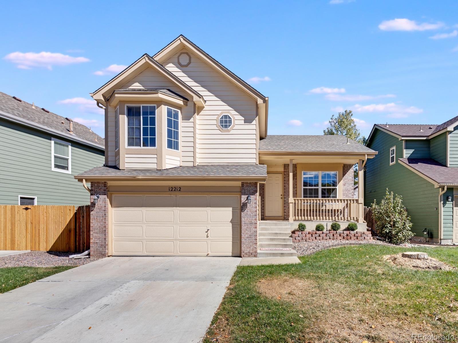 12212 Crabapple Street — photo