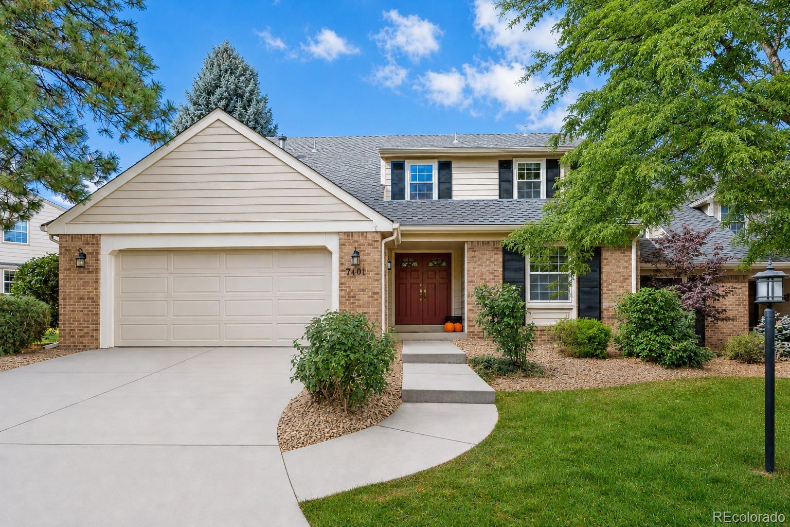 7101 S Poplar Court — photo