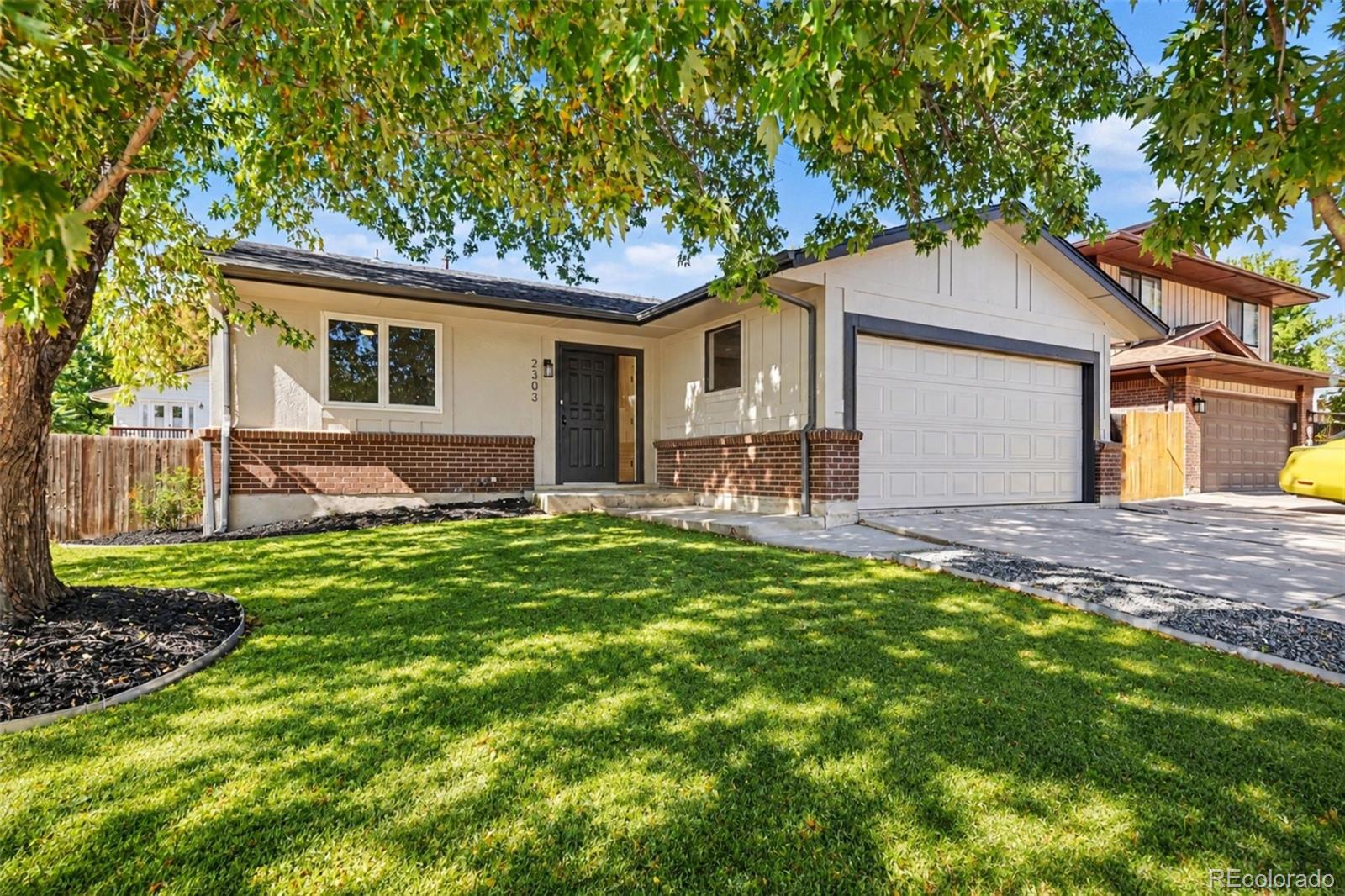 2303 S Devinney Street — photo
