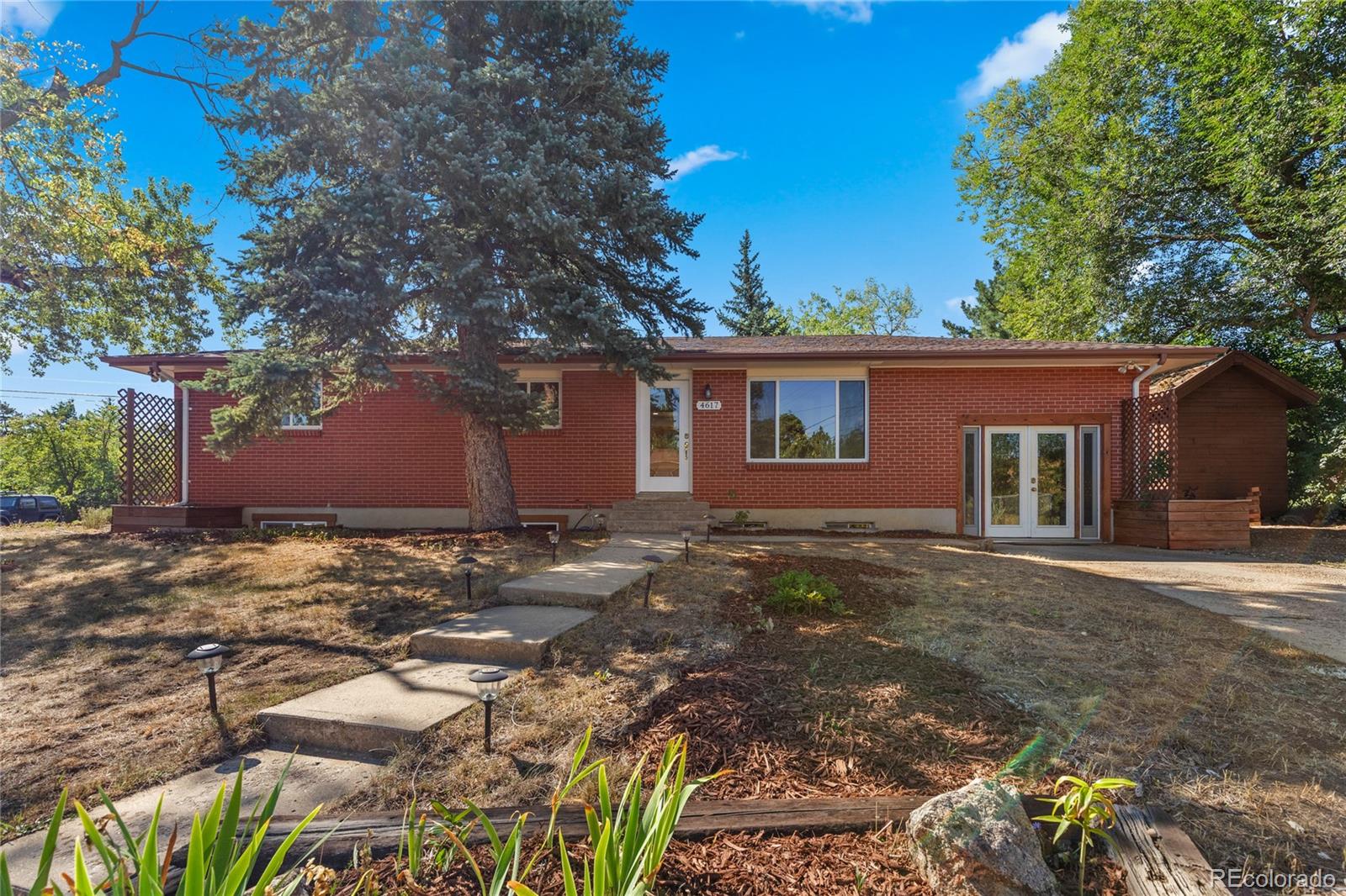 4617 Gordon Drive — photo