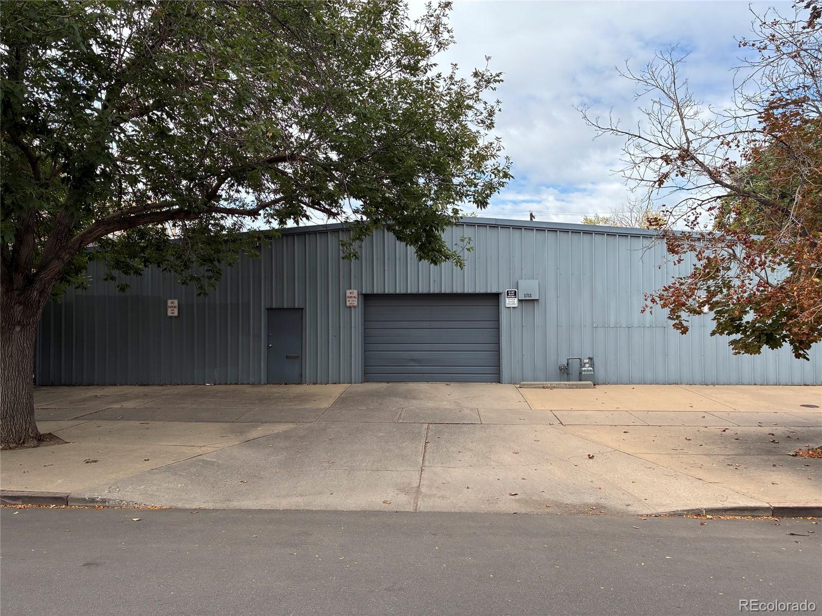 1711 N Lafayette Street — photo