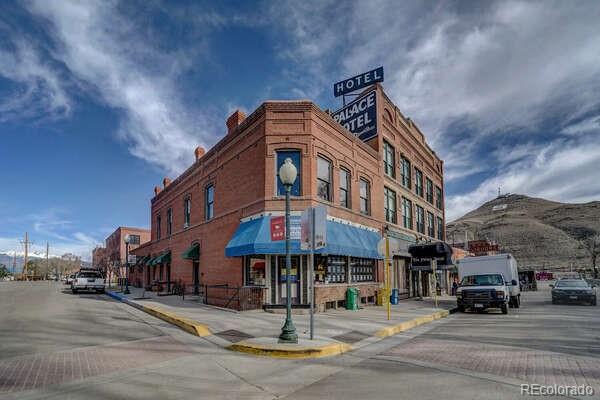 202 N F Street a — photo