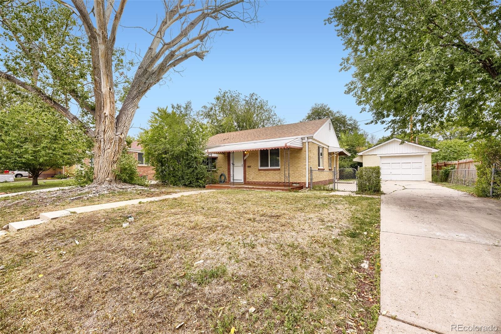 1350 S Canosa Court — photo