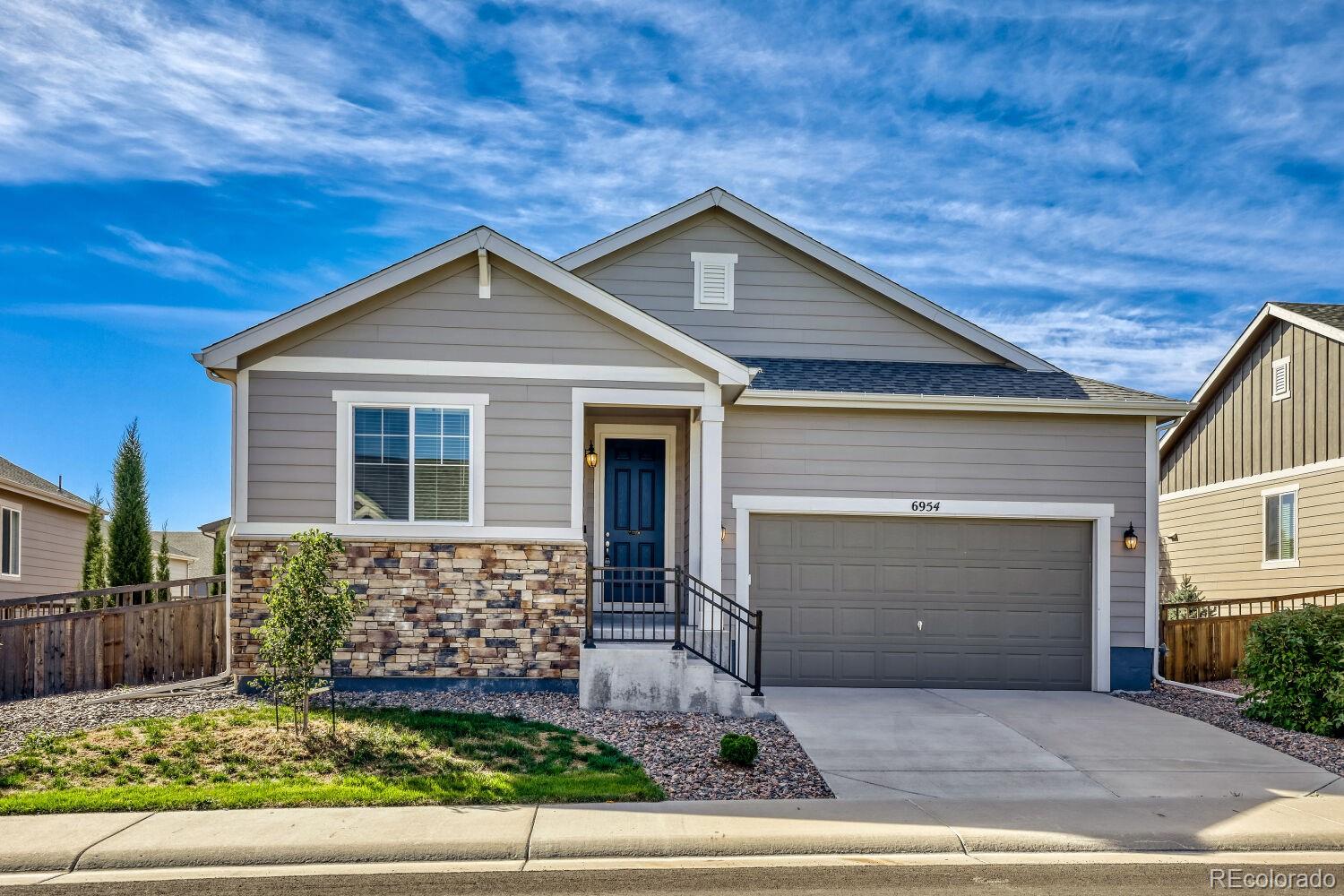 6954 Greenwater Circle — photo