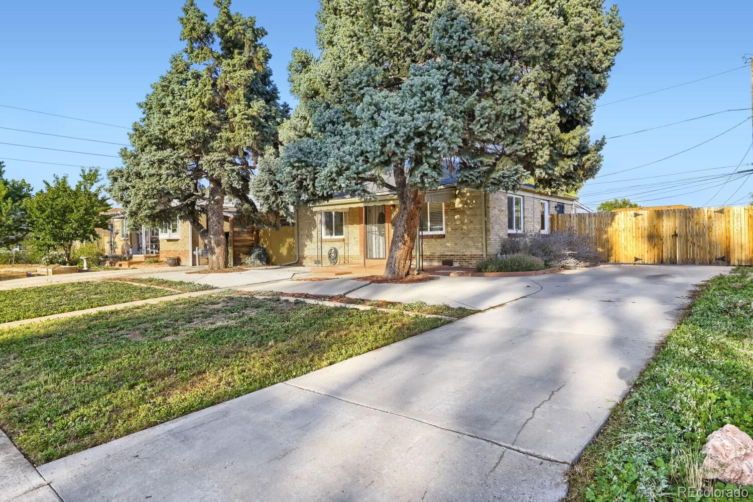 1318 S Dale Court — photo