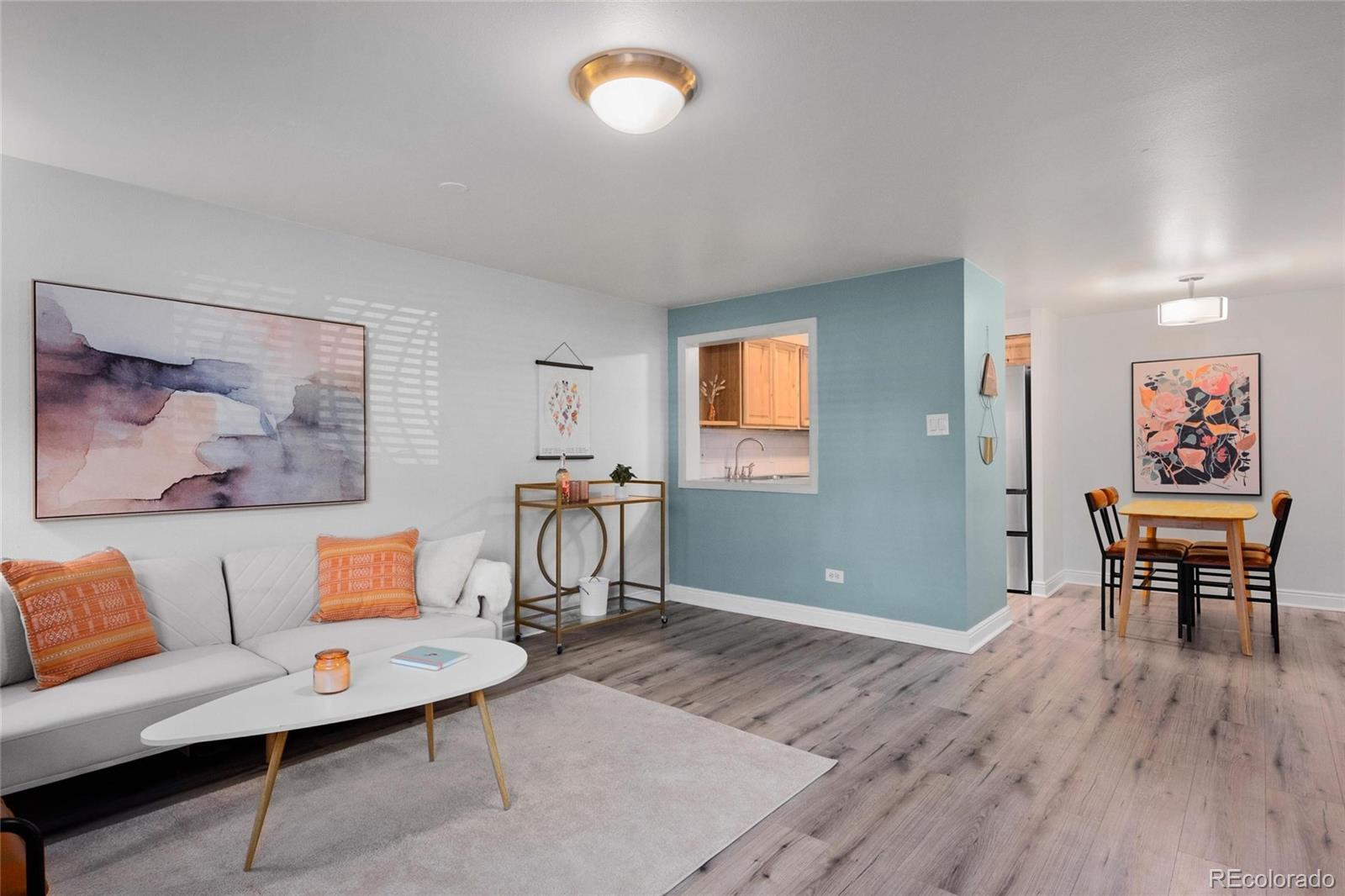 1260 N York Street Unit 105 — photo