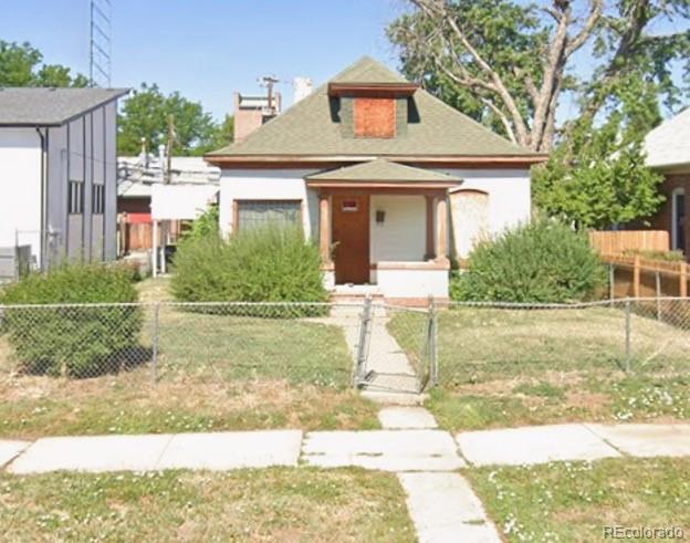3219 N Adams Street — photo