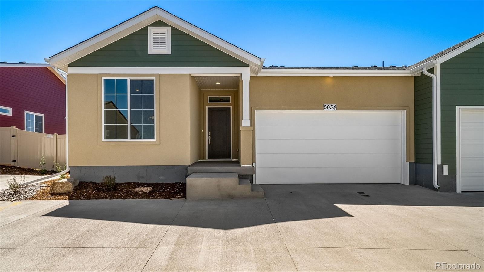 5012 N Tempe Street — photo