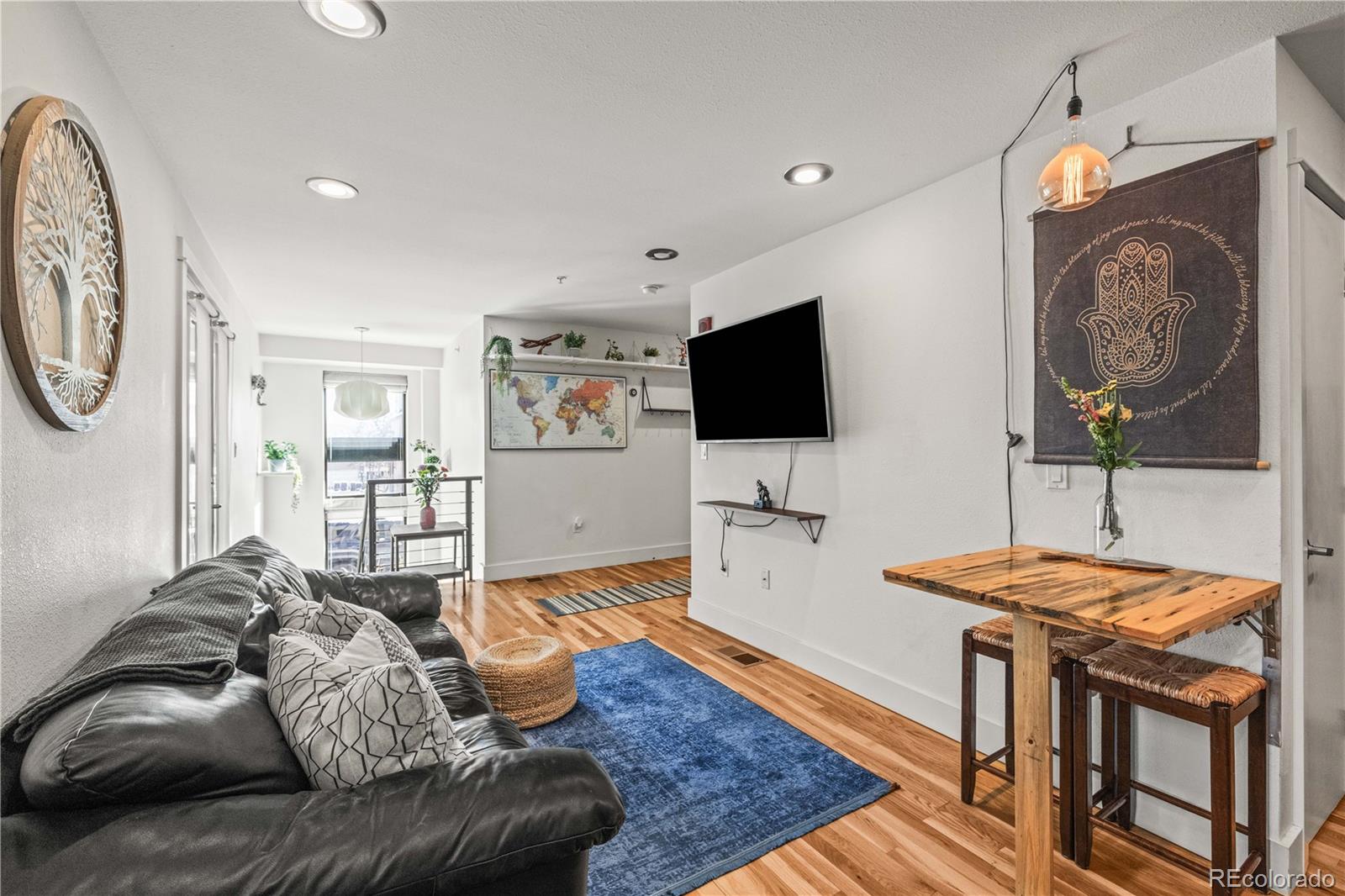 2837 Vallejo Street 101 — photo