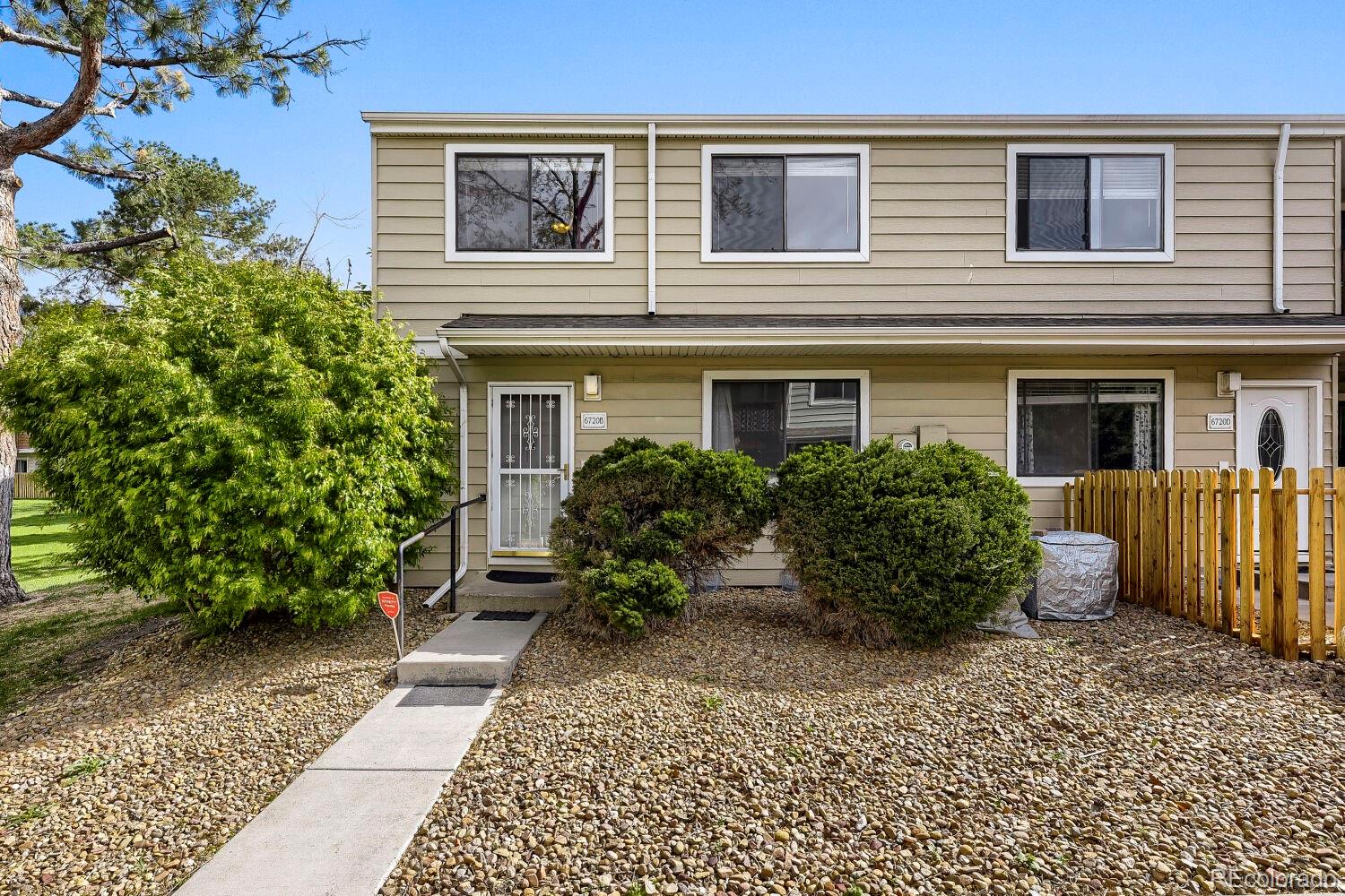 6720 E Mississippi Avenue Unit B — photo
