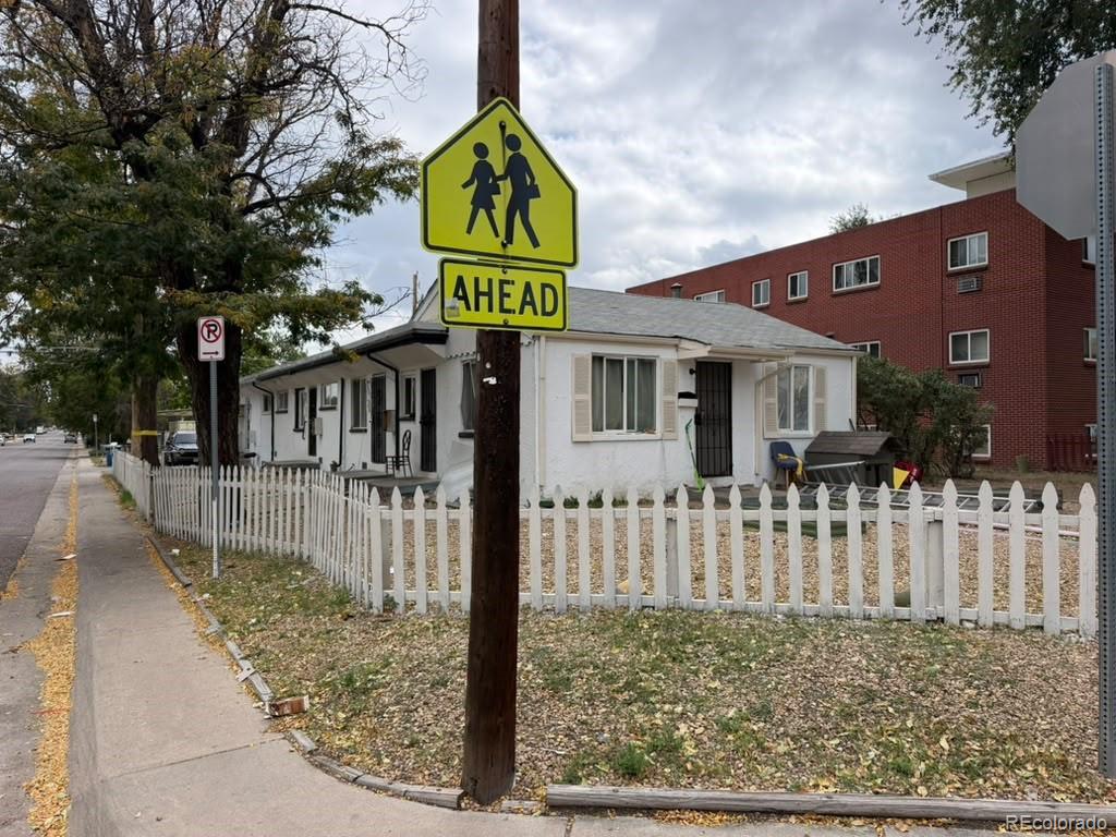 1690 Akron Street — photo
