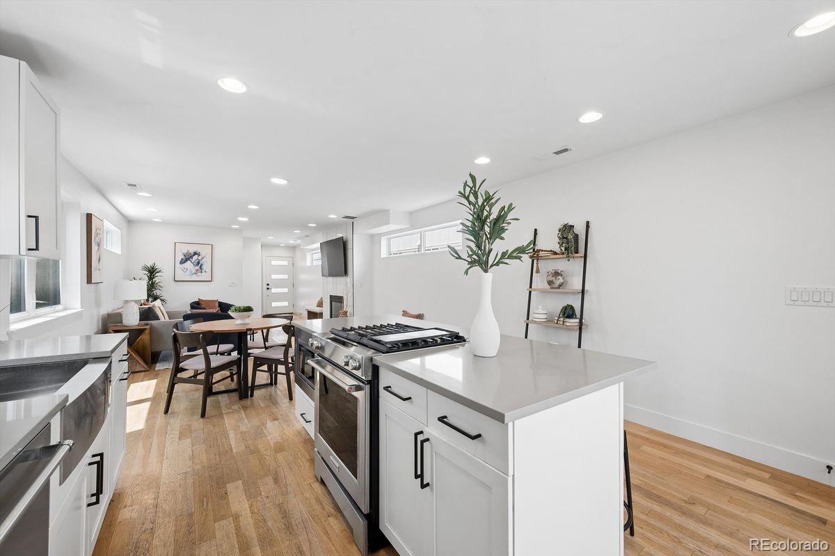 2134 S Josephine Street — photo