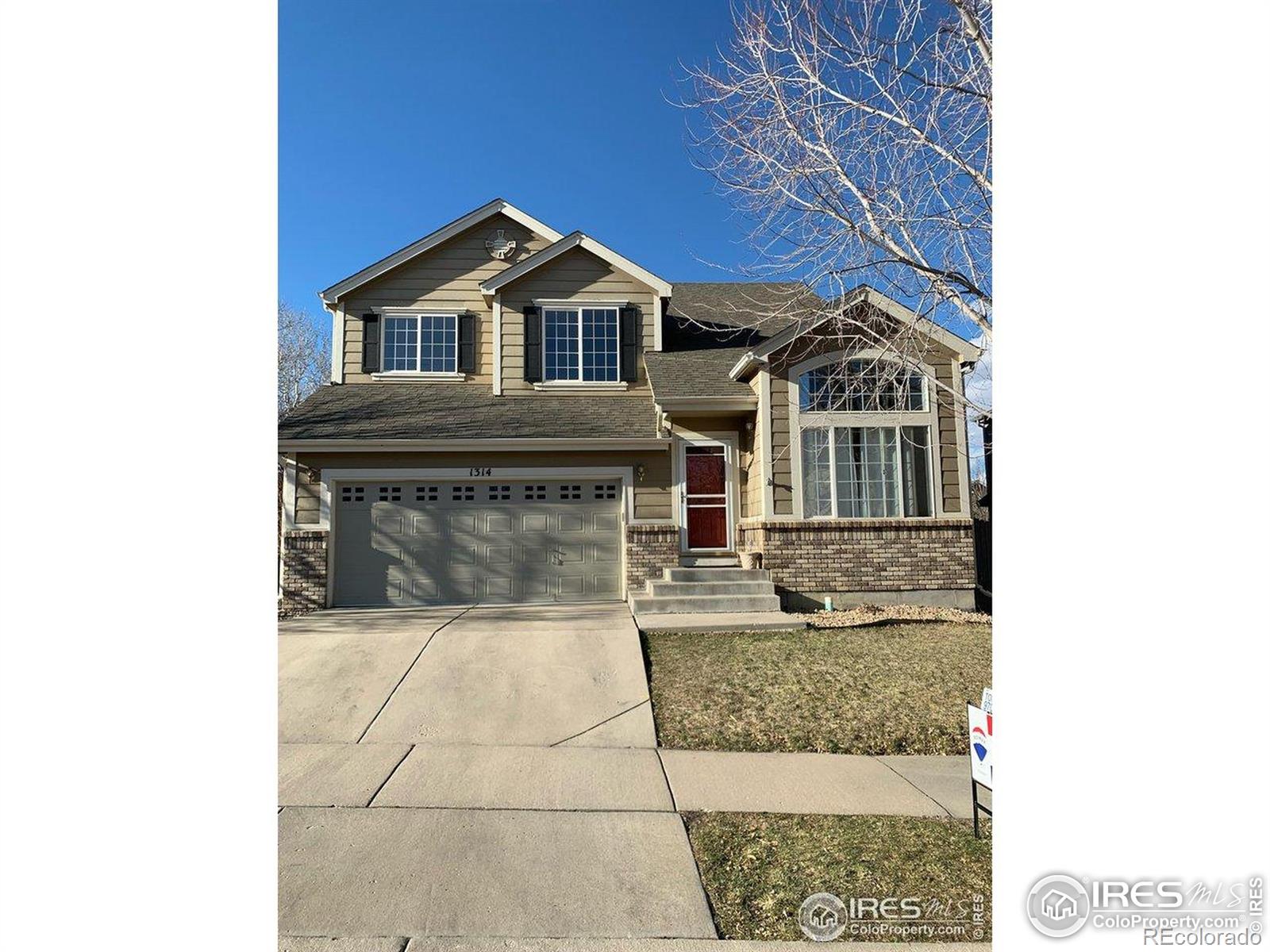 1314 E Saint Croix Place E — photo