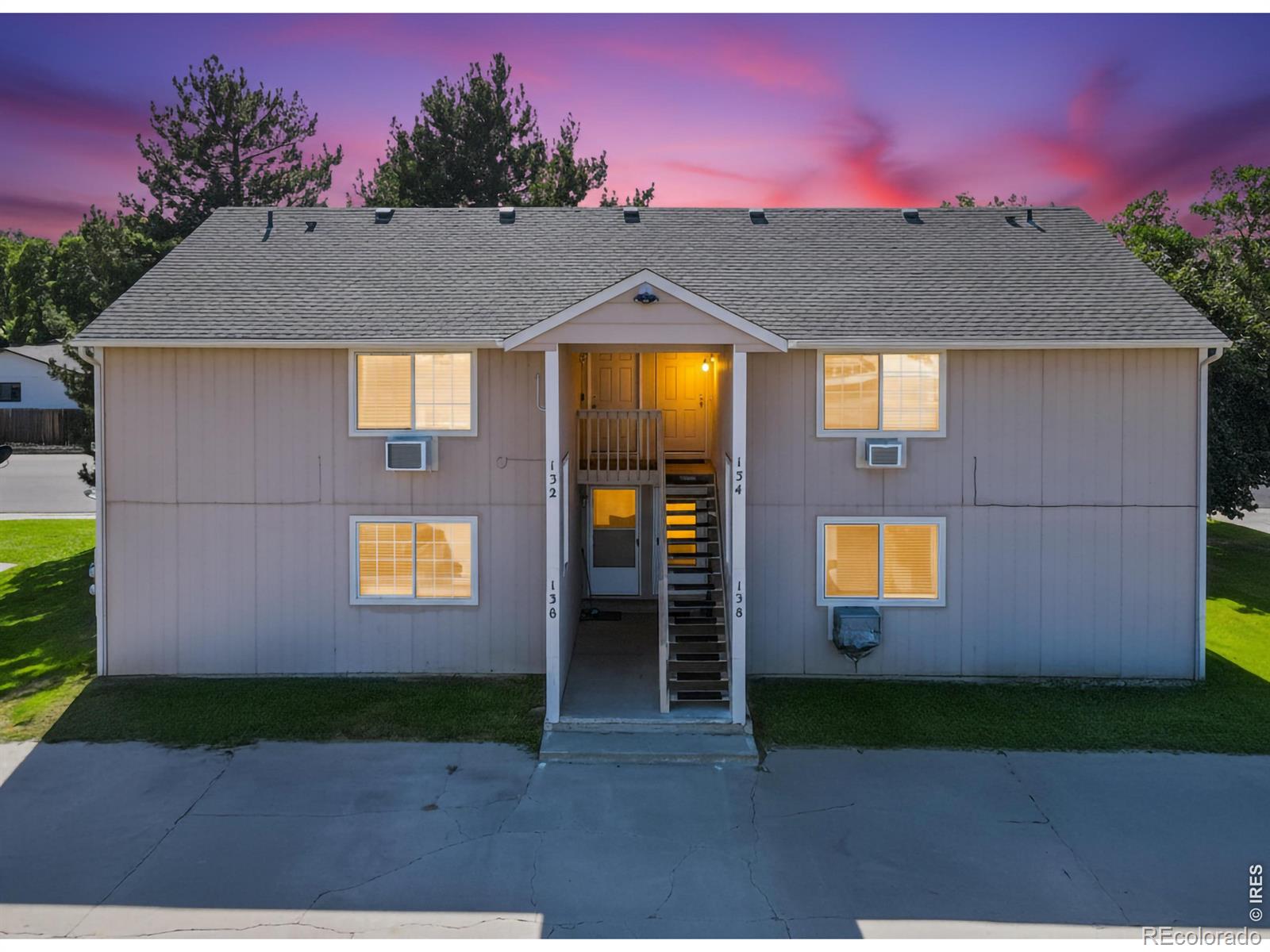132 W 47th Place a-1 — photo