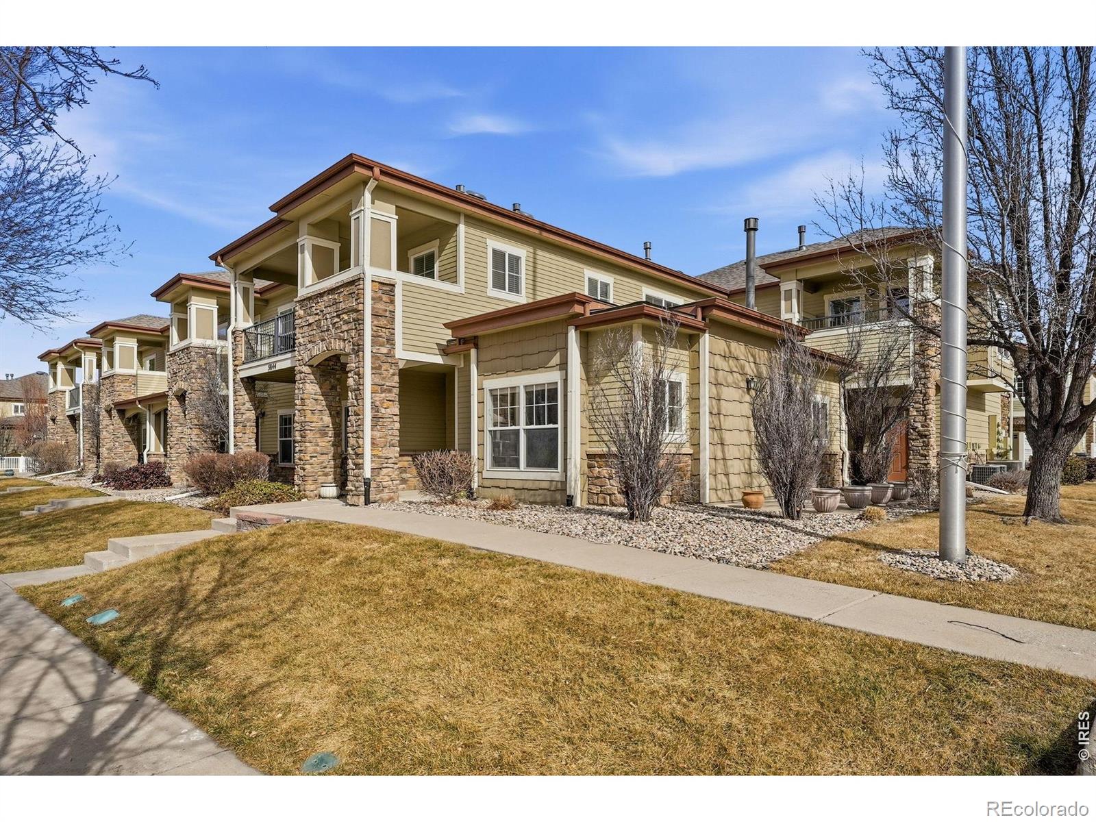 5044 Cinquefoil Lane B — photo
