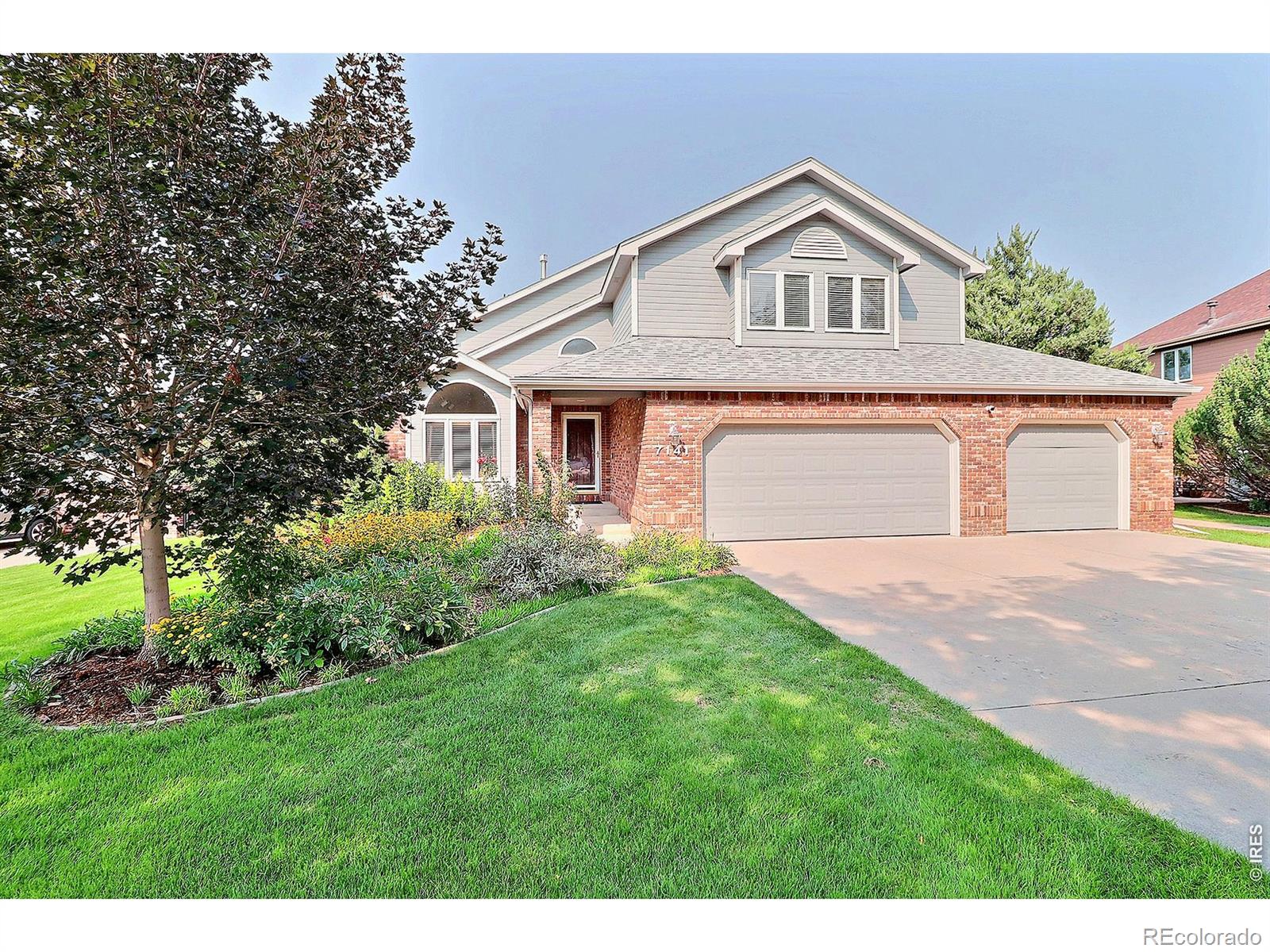 7141 W Canberra Street — photo