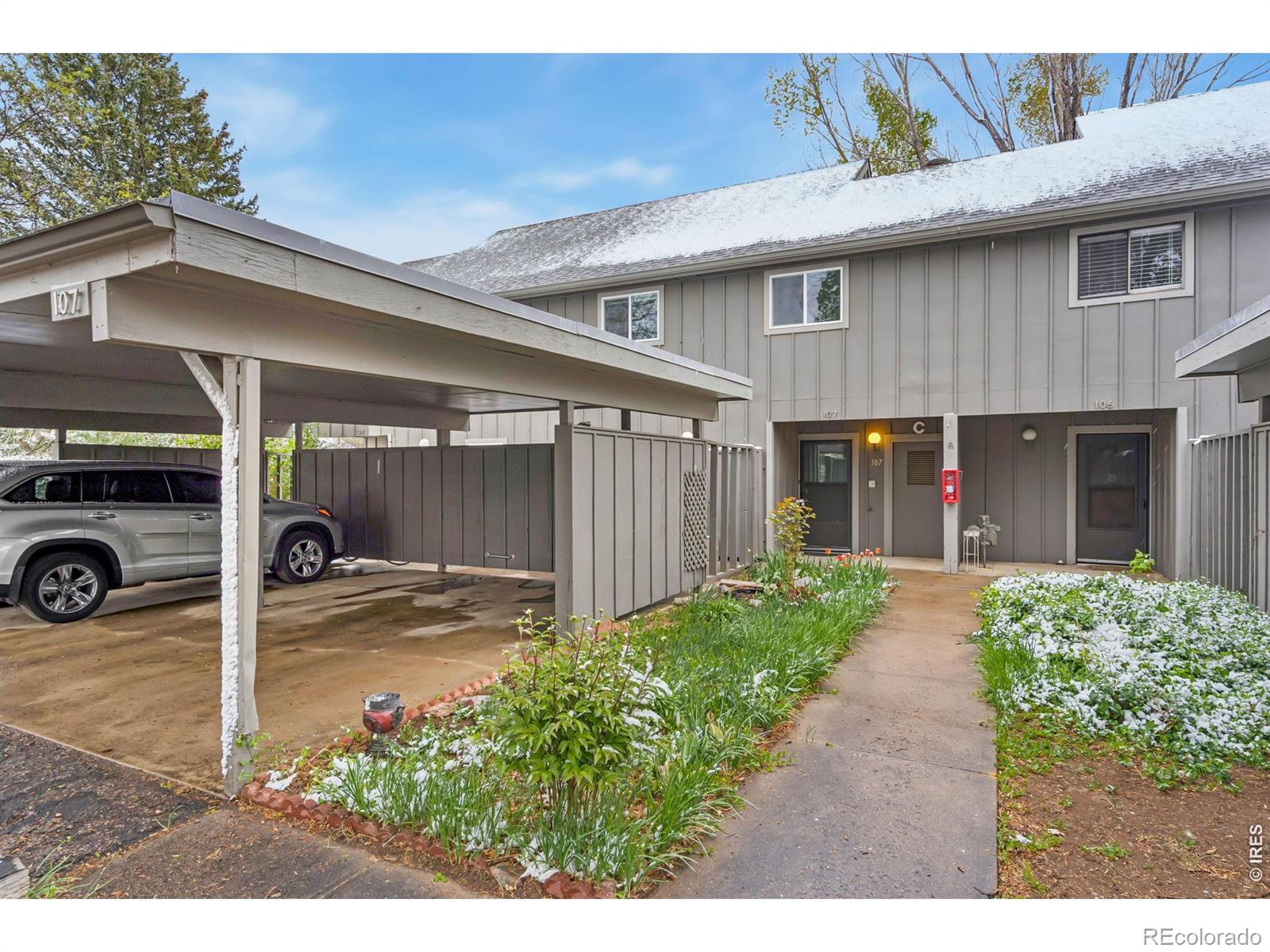 809 E Drake Road C107 — photo