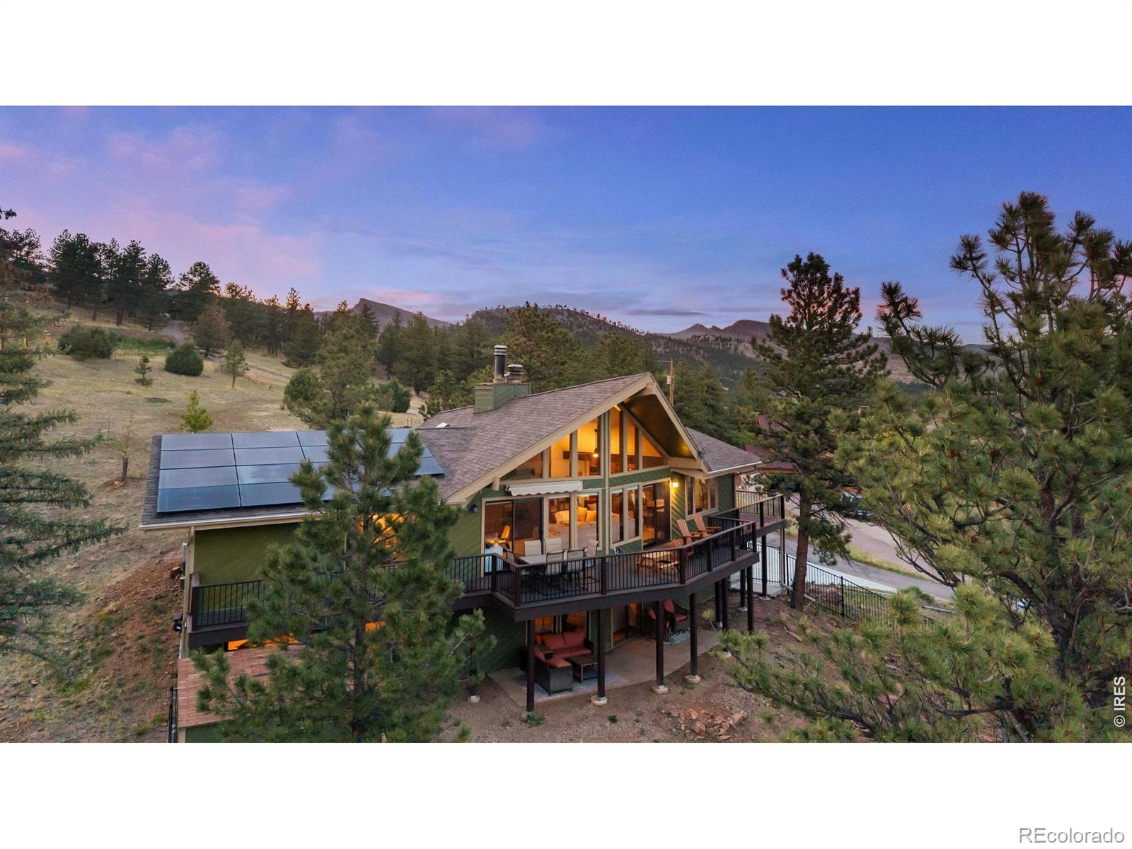 8563 Middle Fork Road — photo