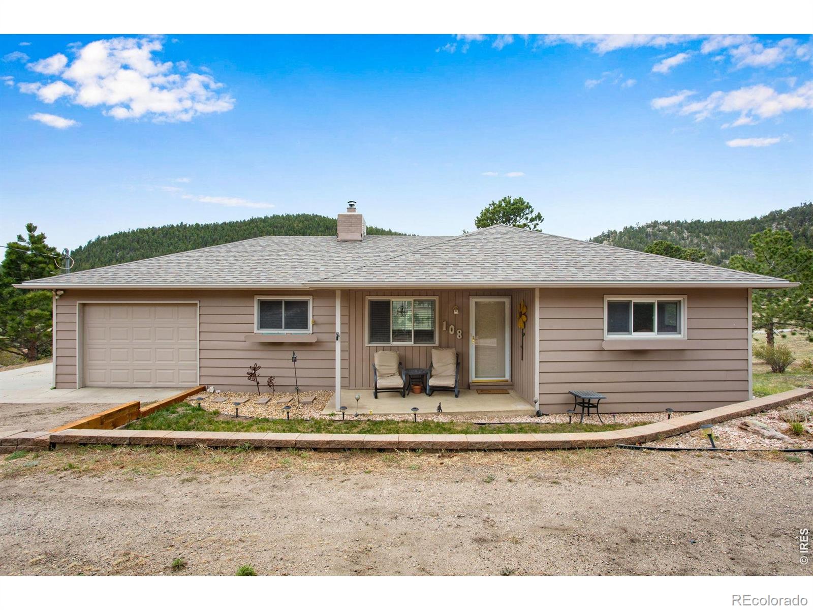 108 Meadowview Drive — photo
