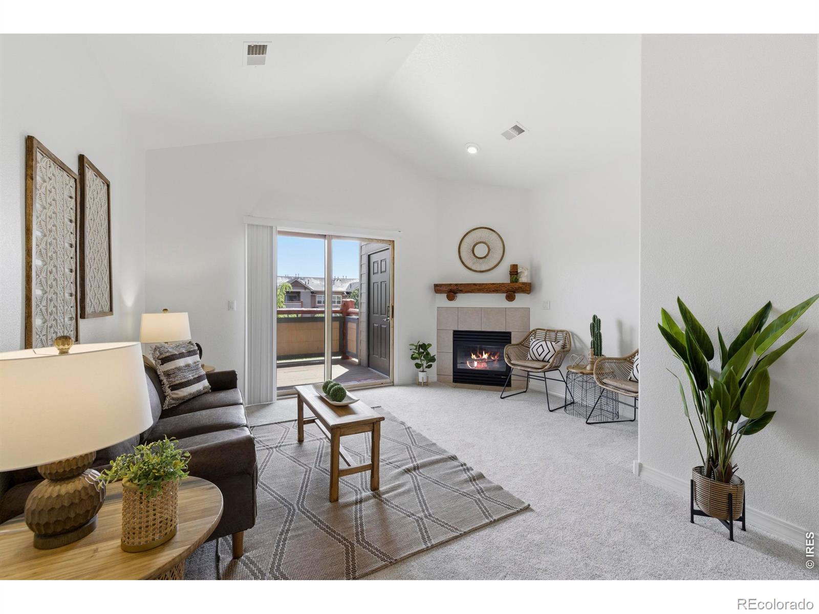 5220 Boardwalk Drive 34 — photo