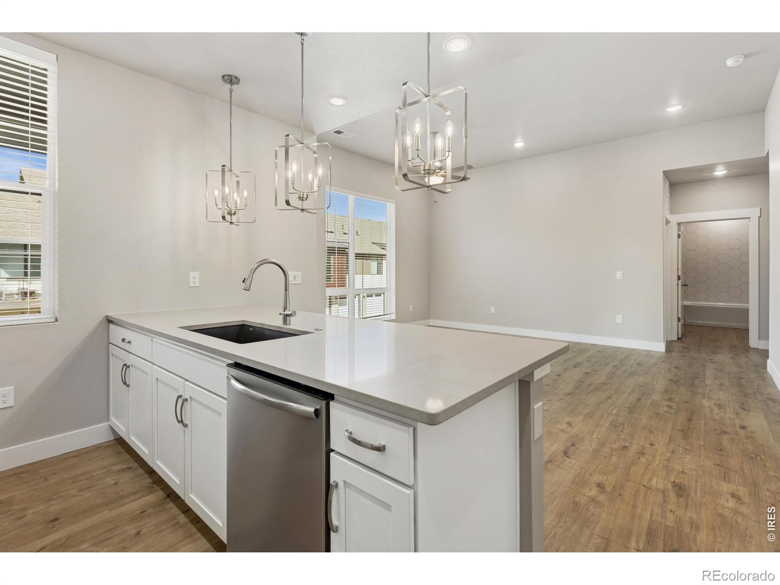 1014 Birdwhistle Lane 1 — photo