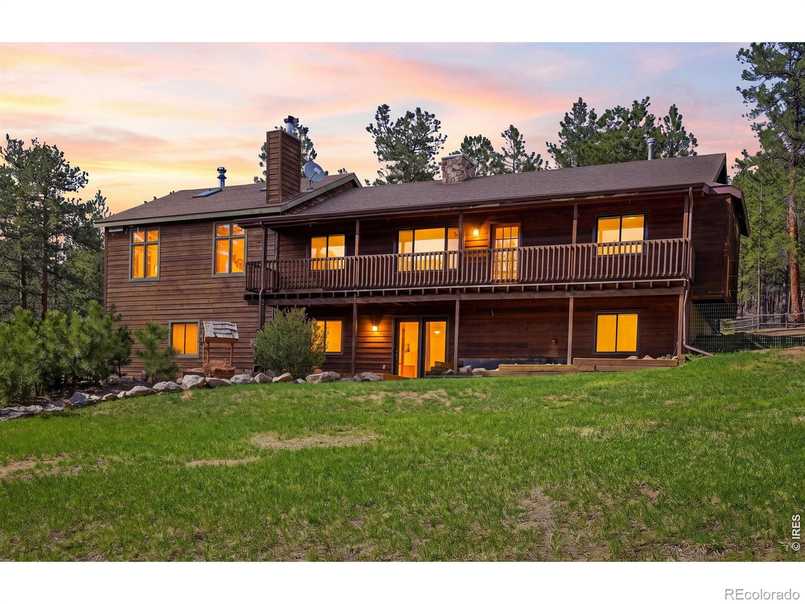 560 Quillan Gulch Road — photo