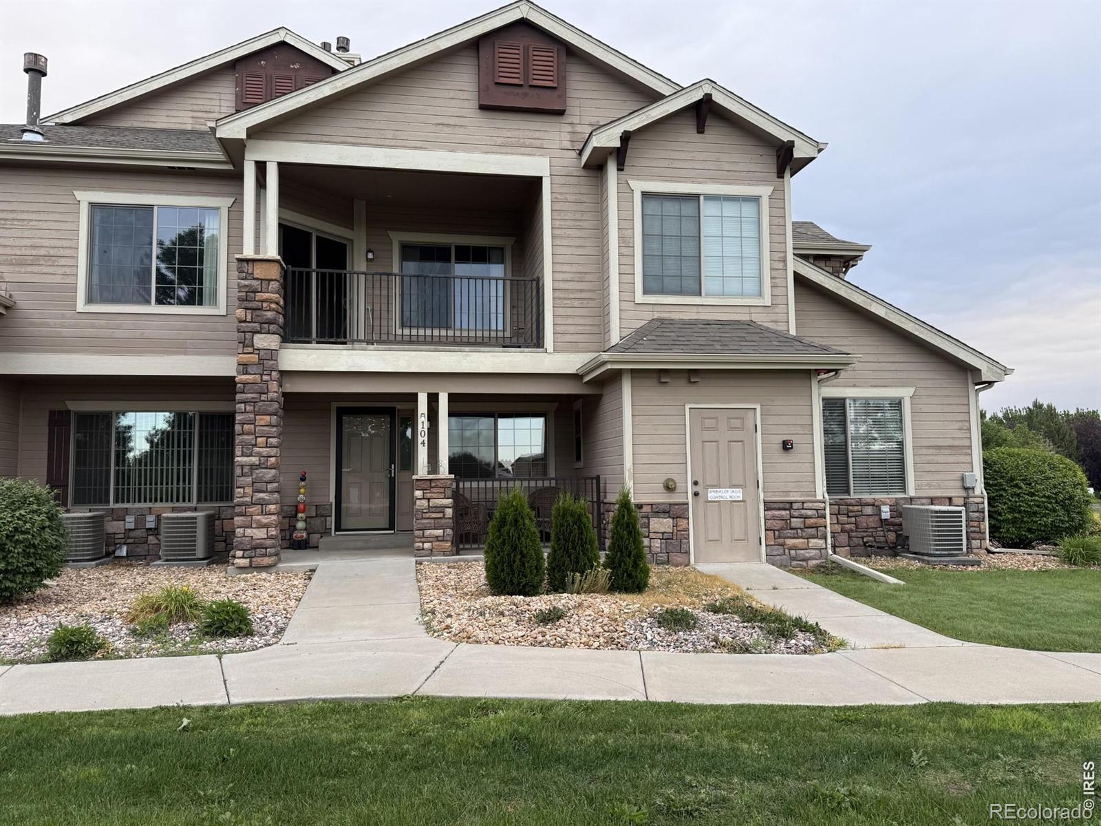 585 Callisto Drive 104 — photo