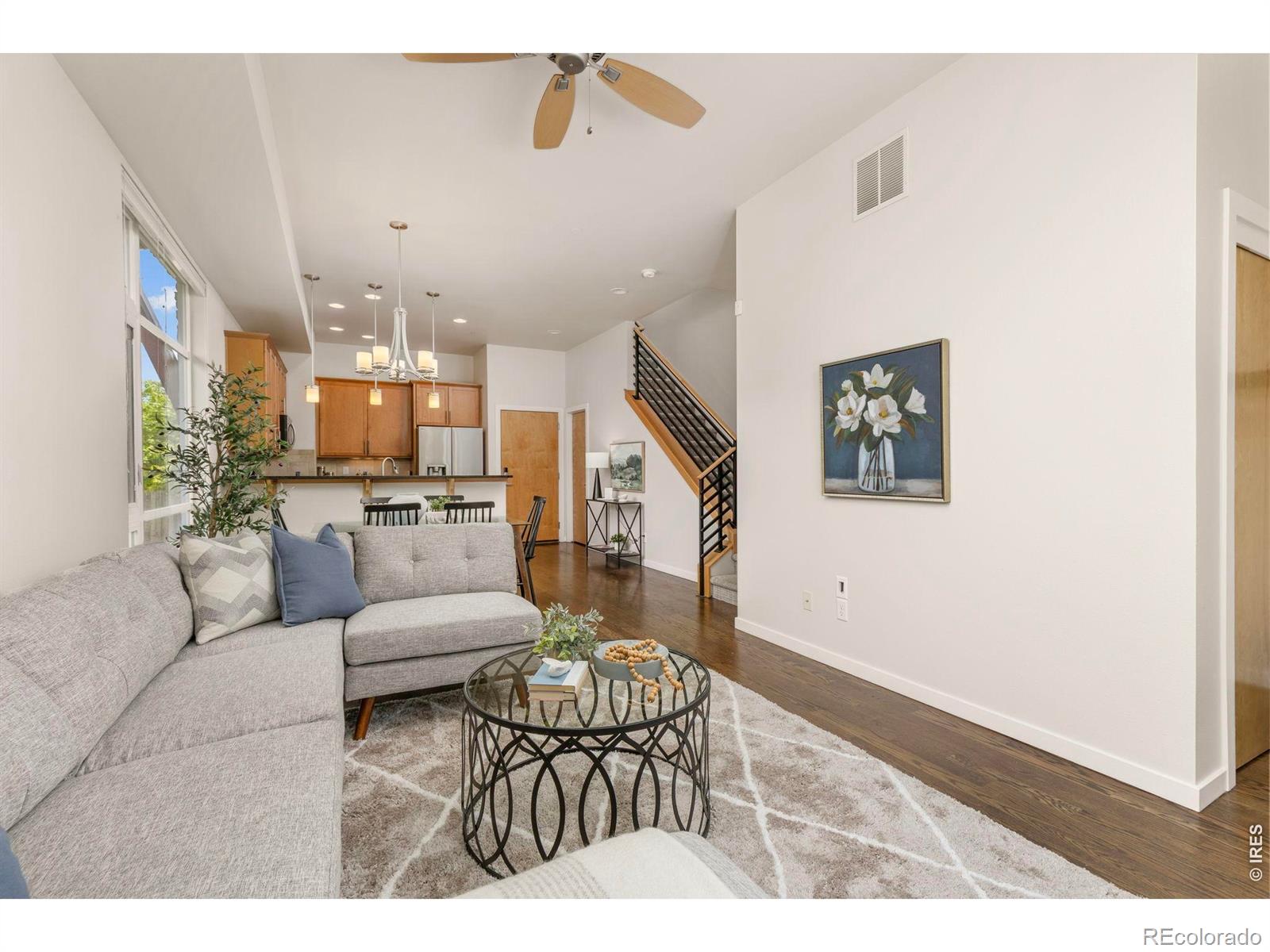4194 Longview Lane — photo
