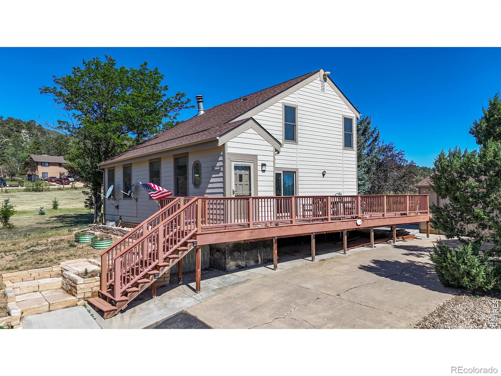 712 Colt Drive — photo