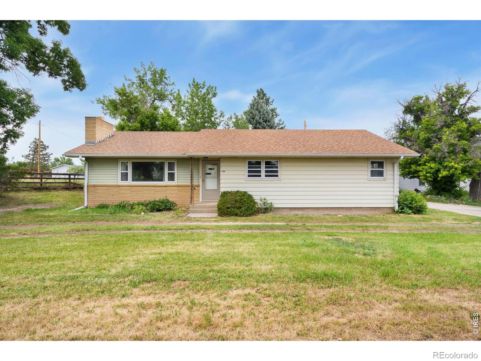 1744 N Overland Trail — photo