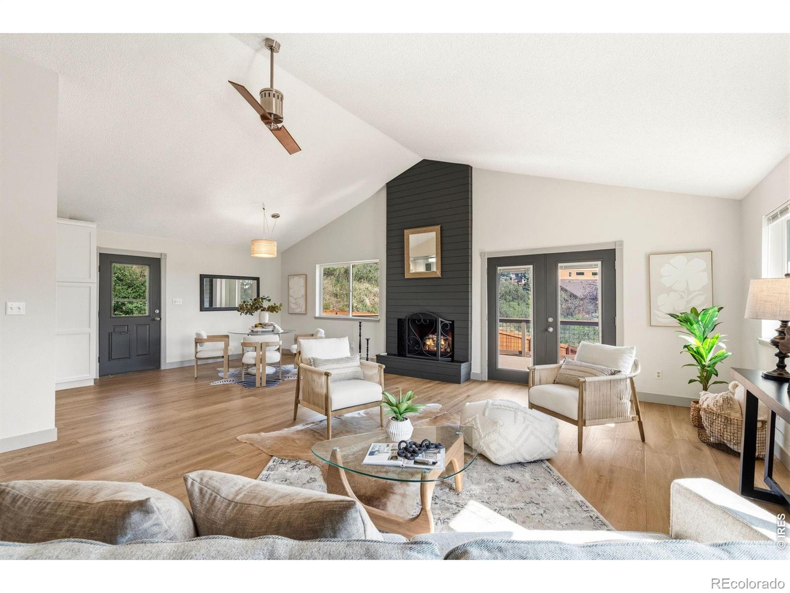 3401 Dixon Cove Drive — photo