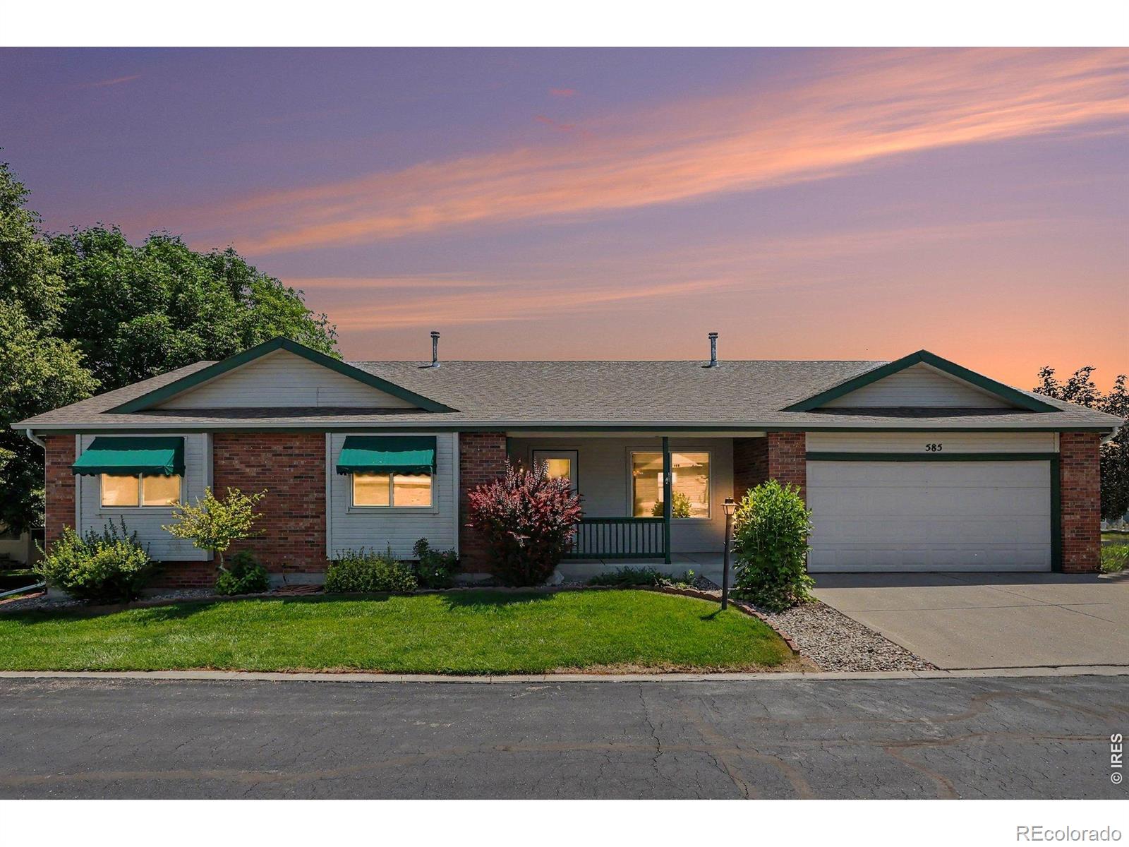 585 Radiant Drive — photo
