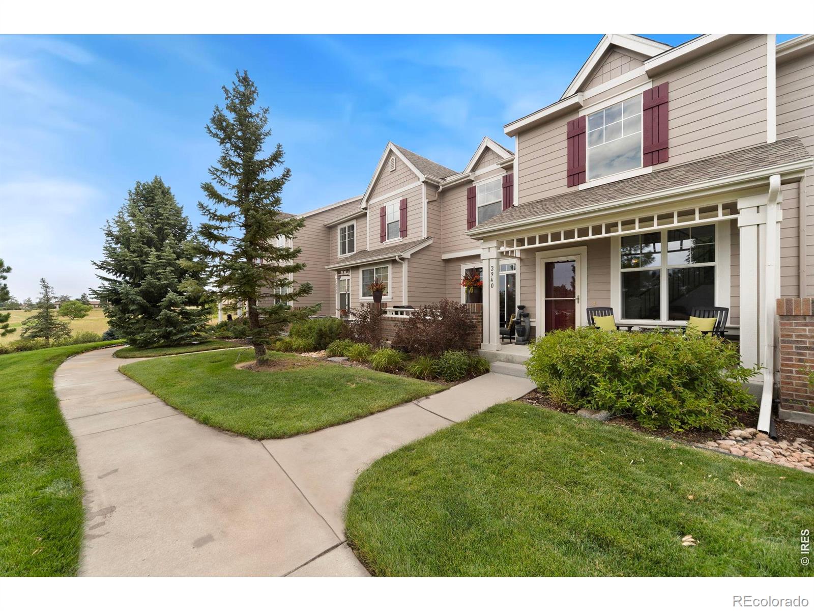 2940 Champion Circle — photo
