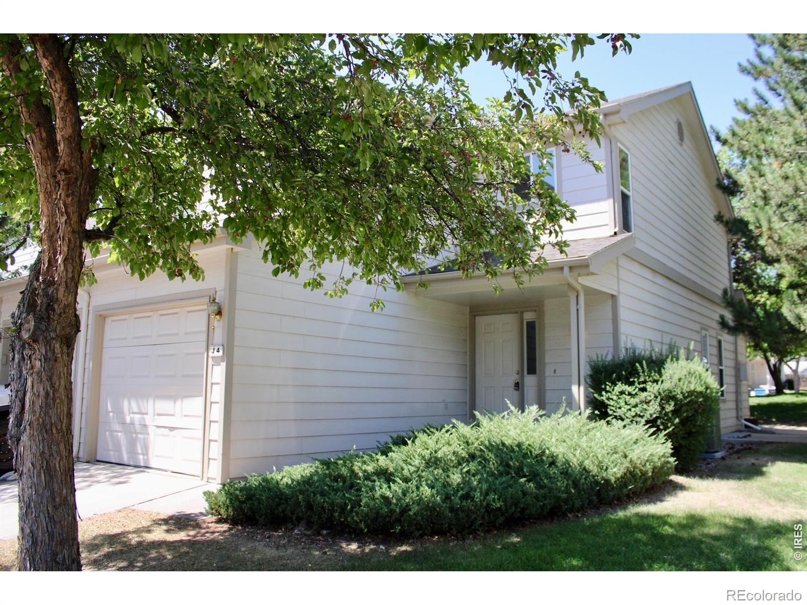 1637 Westbridge Drive J4 — photo